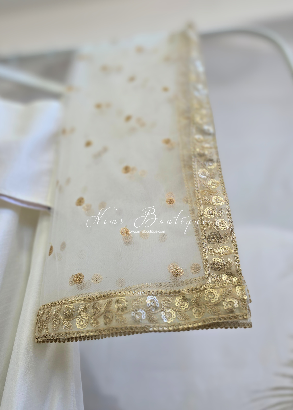 Saloni Ivory Sequin Dupatta/Chunni