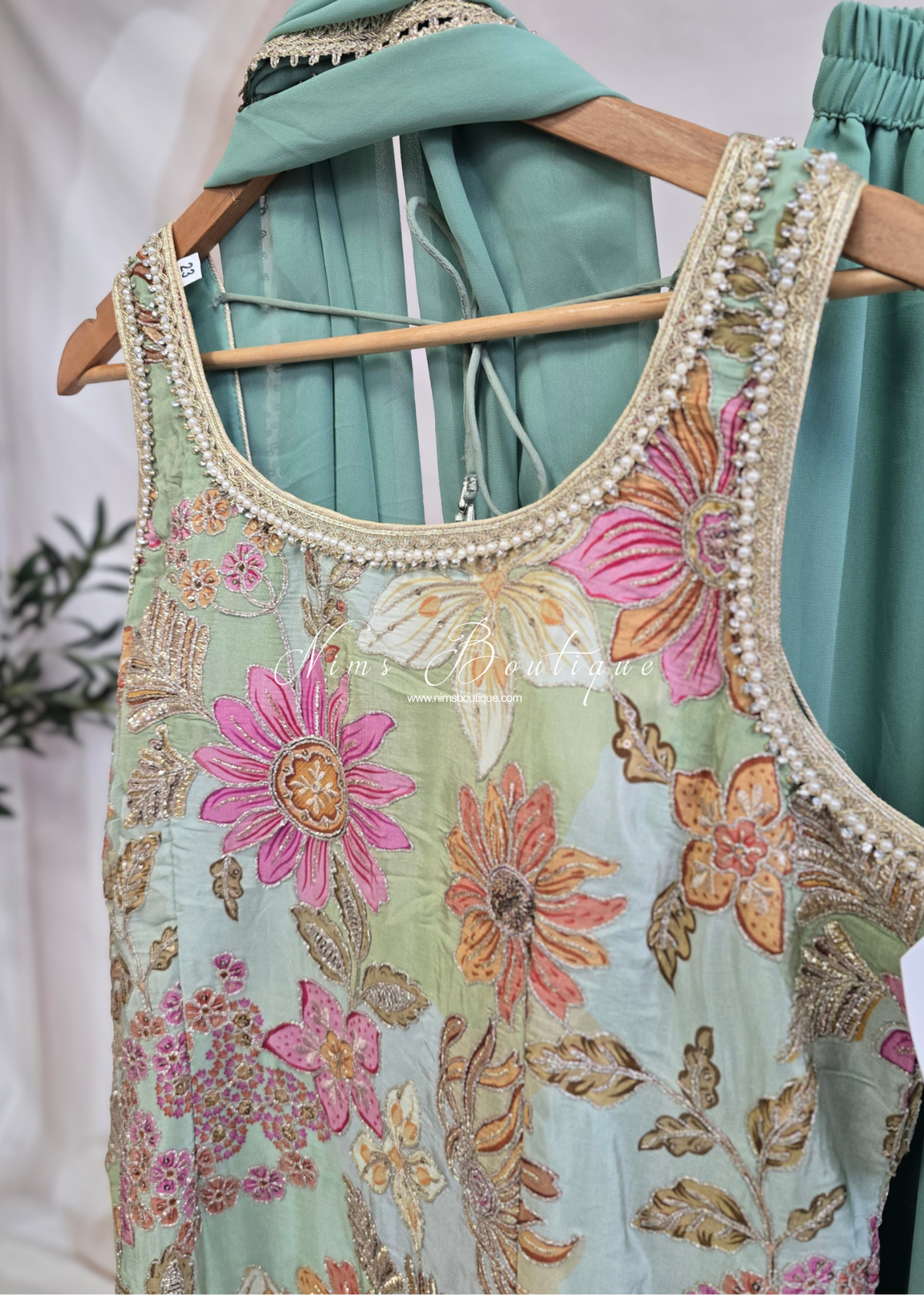 Dusky Mint Floral Thread Embroidered Sharara Suit (size 18-20)