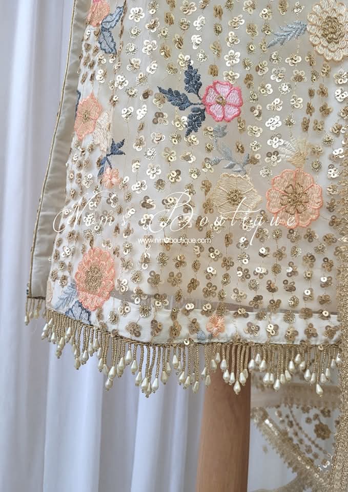 Bella Cream Sleeveless Pajami Suit (bespoke)