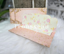 Cream Floral Foil Print Money Wallets