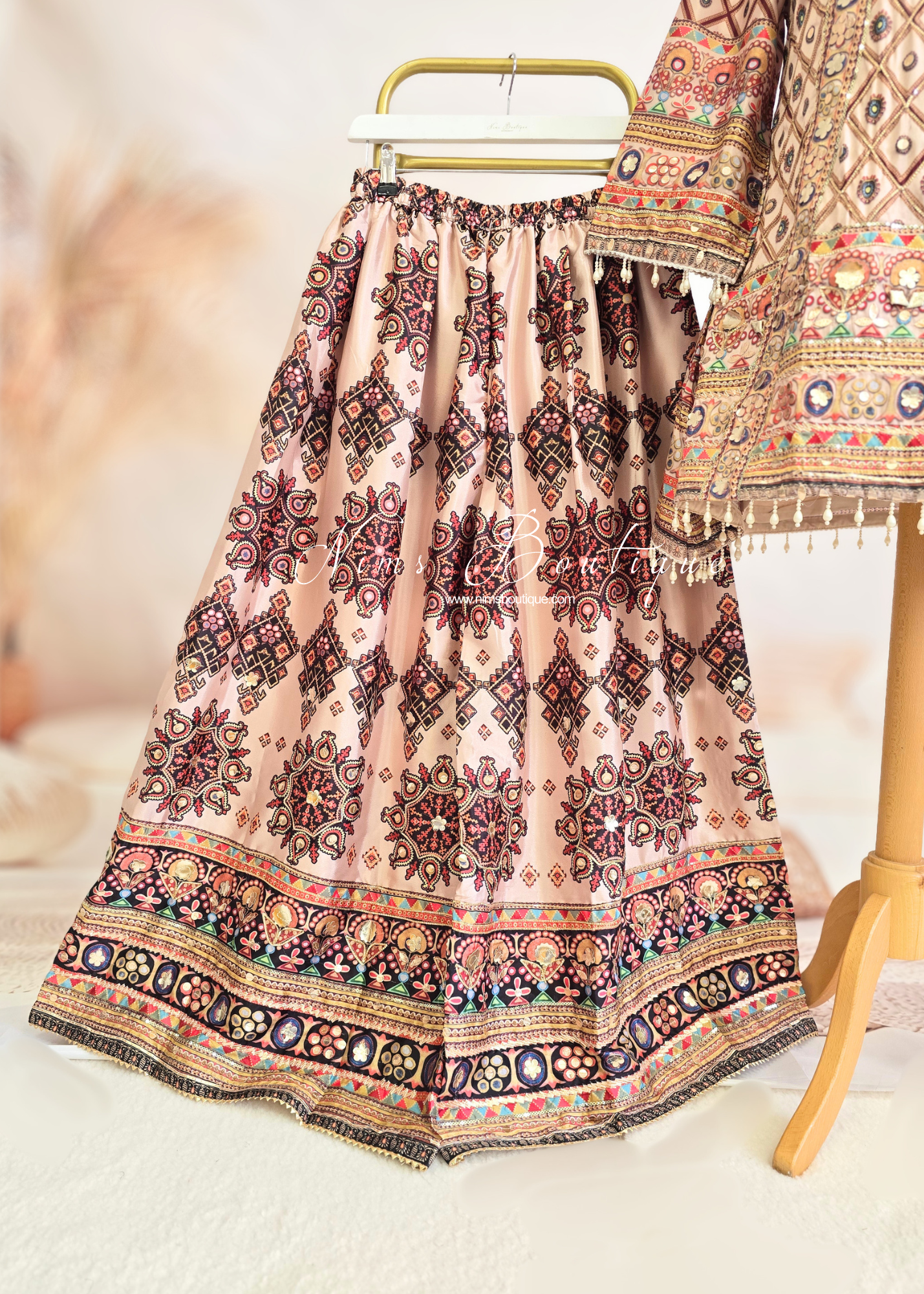 Printed Kaftan Sharara Suit (size 16-18)