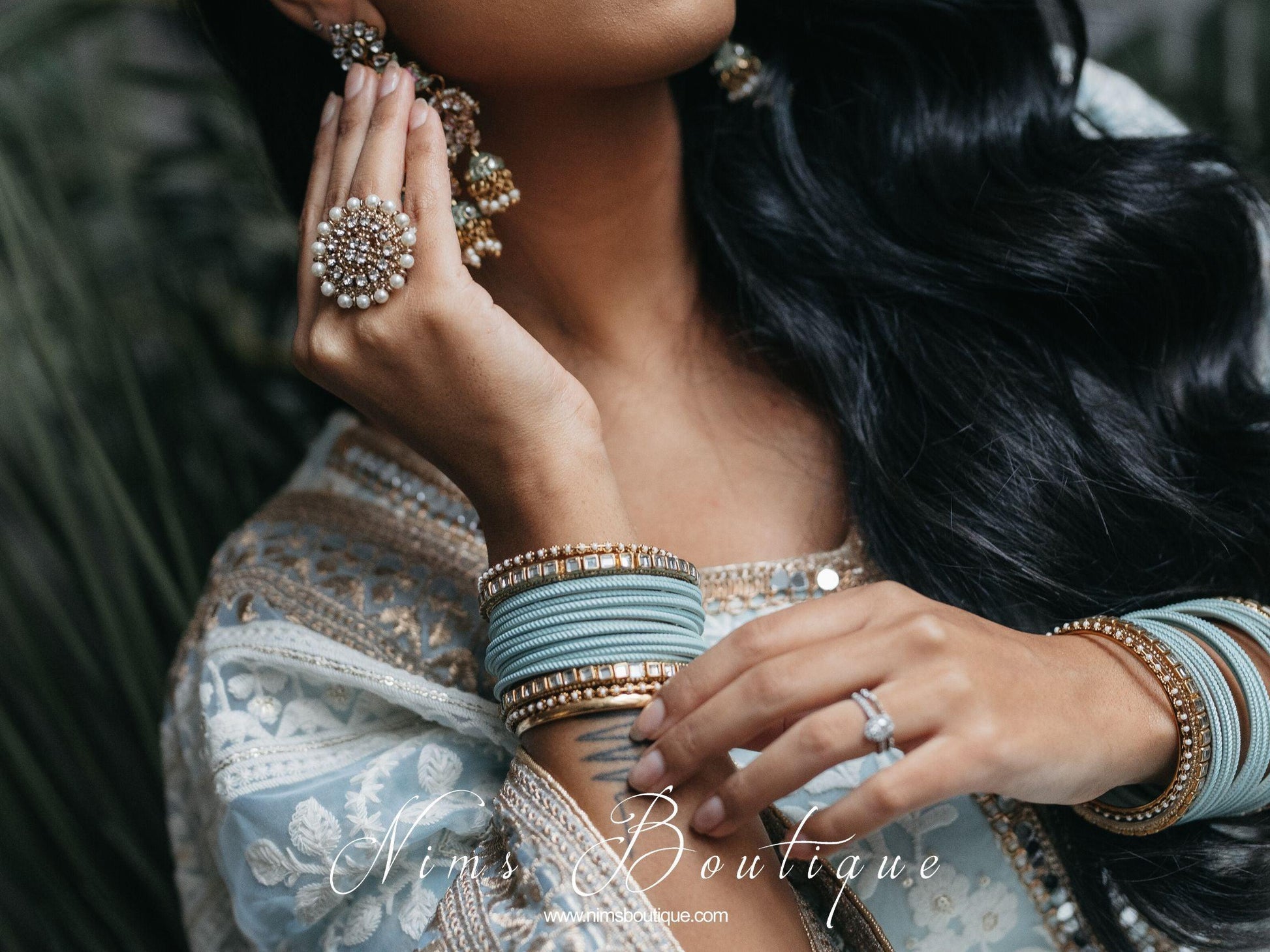 Nims Boutique Grey & Kundan Set of Bangles GR1