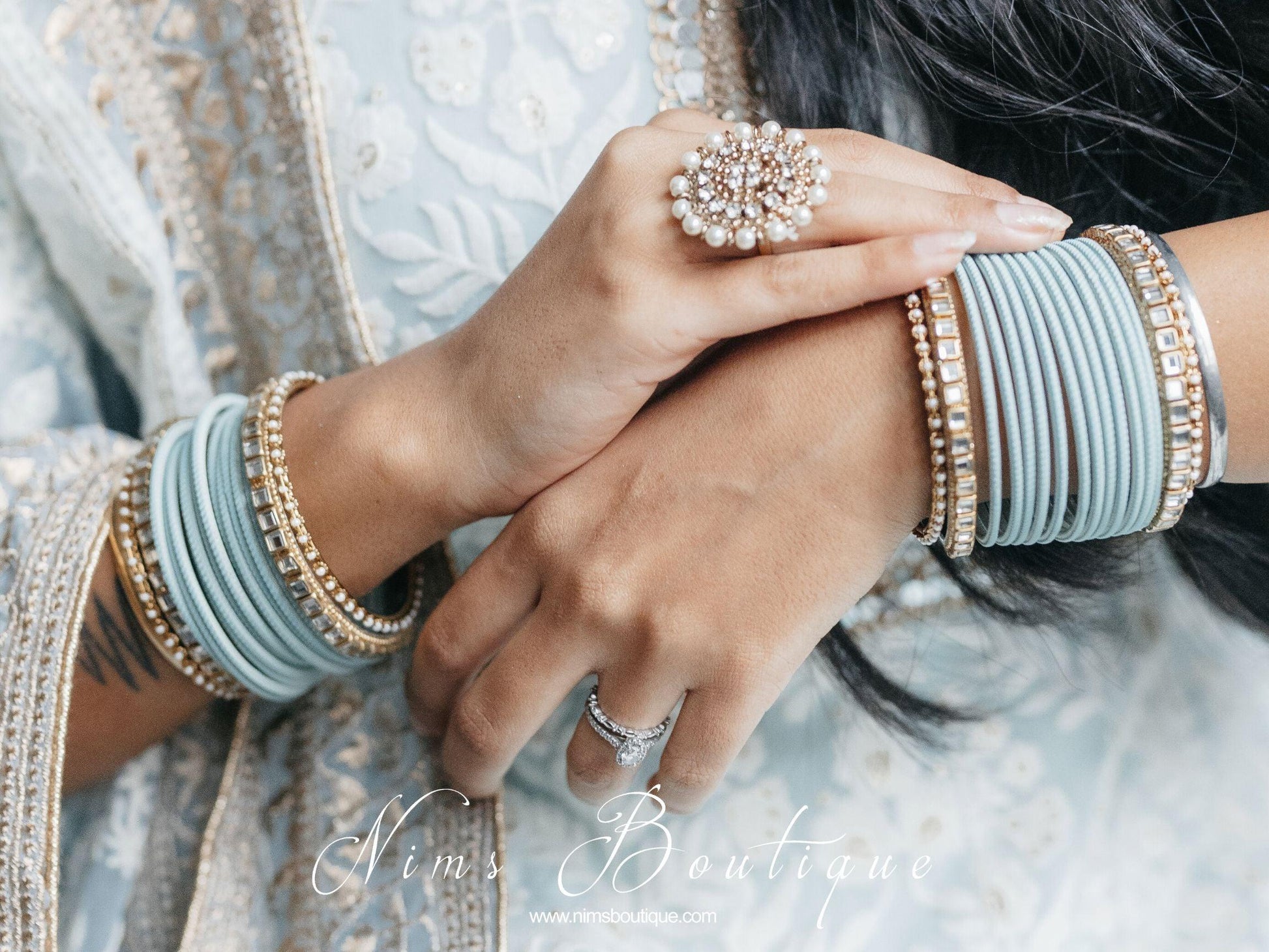 Nims Boutique Grey & Kundan Set of Bangles GR1