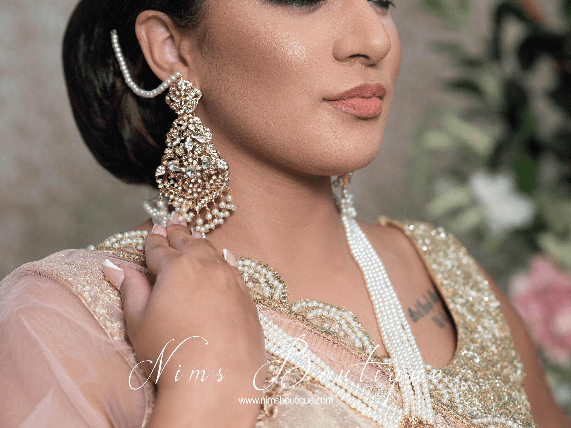 Nims Boutique Neena Pearl & Gold Long Necklace Set