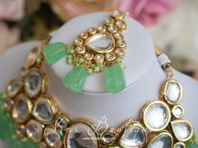 Sonali Light Green Luxury Kundan Set