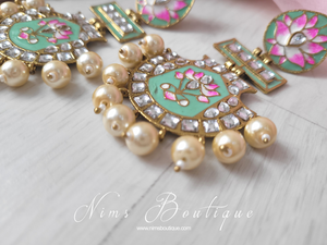 Suhana Mint Blossom Earrings