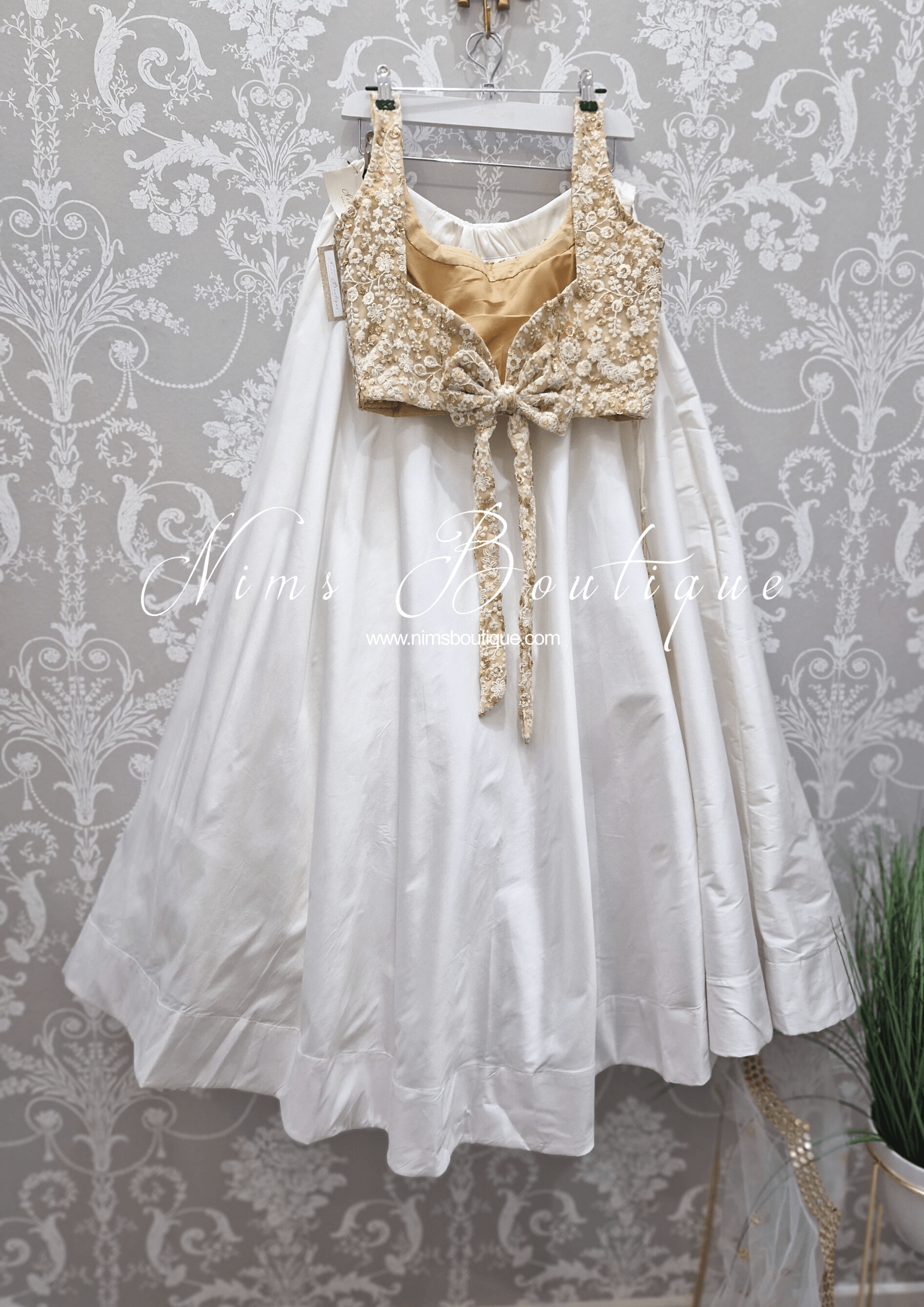 Nims Boutique Readymade White Silk skirt/lehnga sizes 4-22