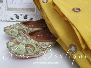Luxury Mint Embellished Leather Punjabi Juttis