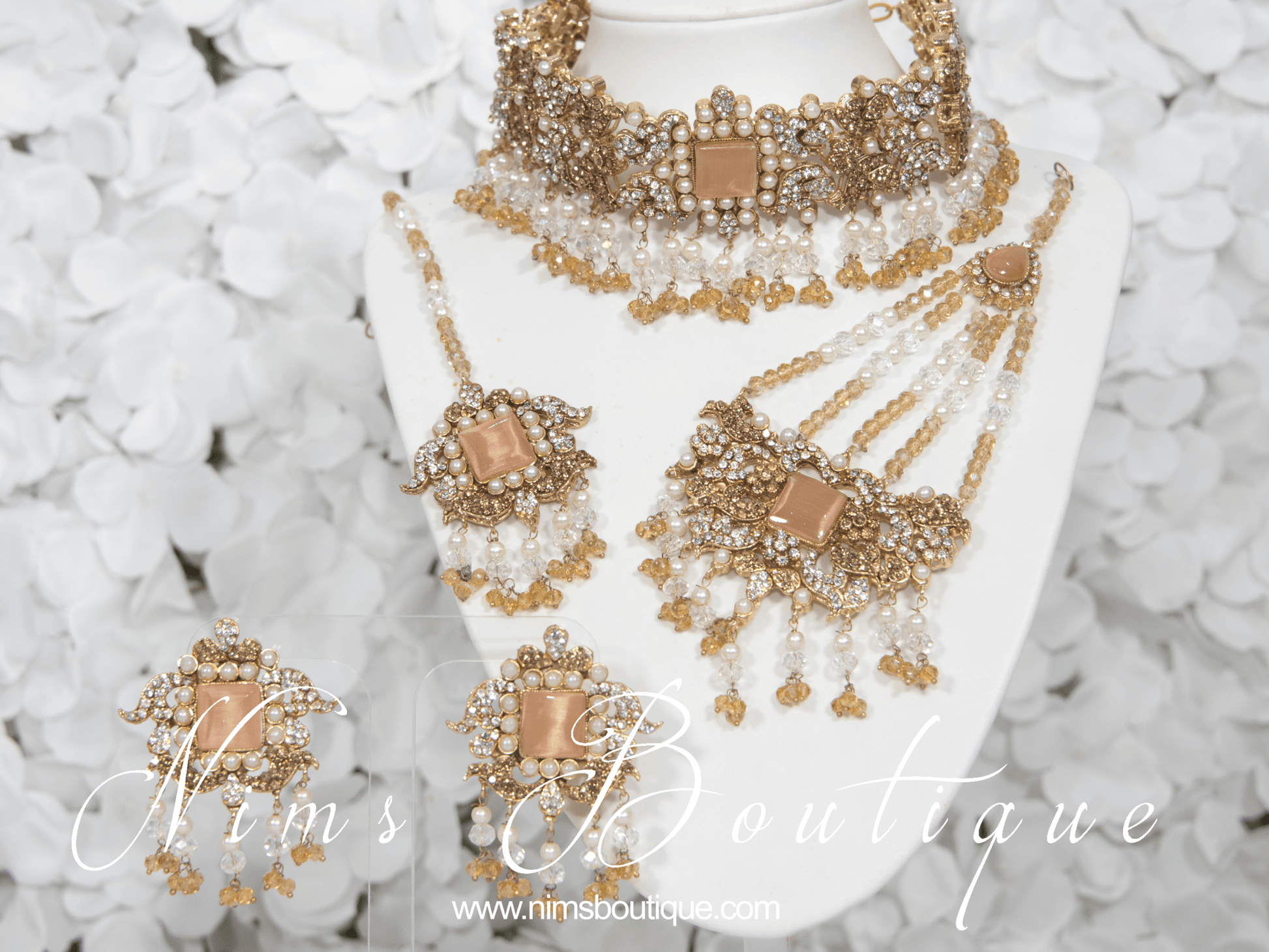 Nims Boutique Ananya Peach Gem Maharani Choker Set