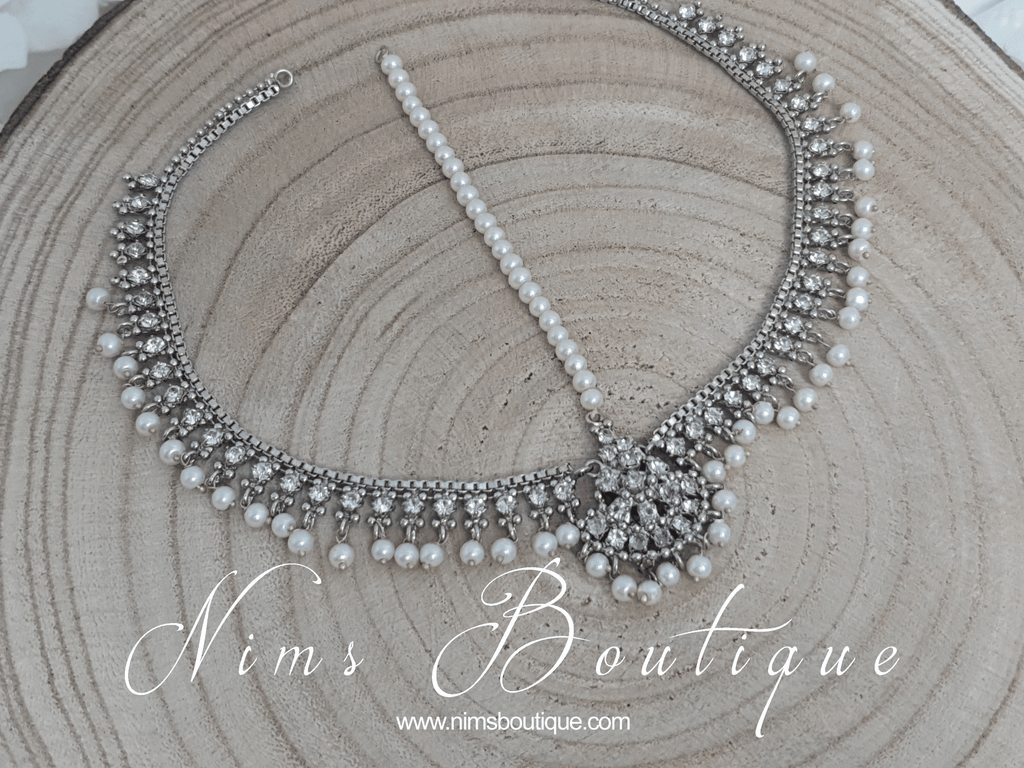 Nims Boutique Royal Silver & Pearl Headpiece/Matha Patti
