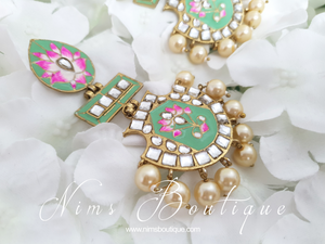 Suhana Mint Blossom Earrings