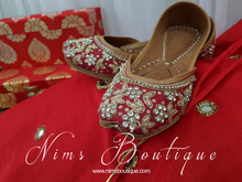 Luxury Red Embroidered Leather Punjabi Juttis