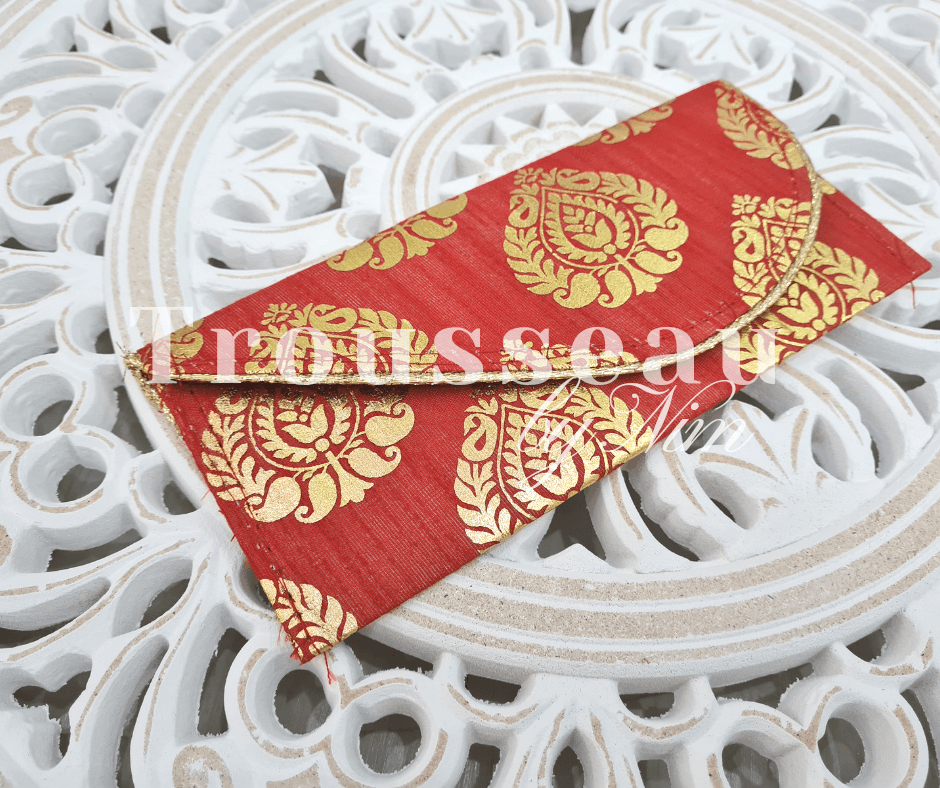 Nims Boutique Red Paisley Brocade Money Wallets
