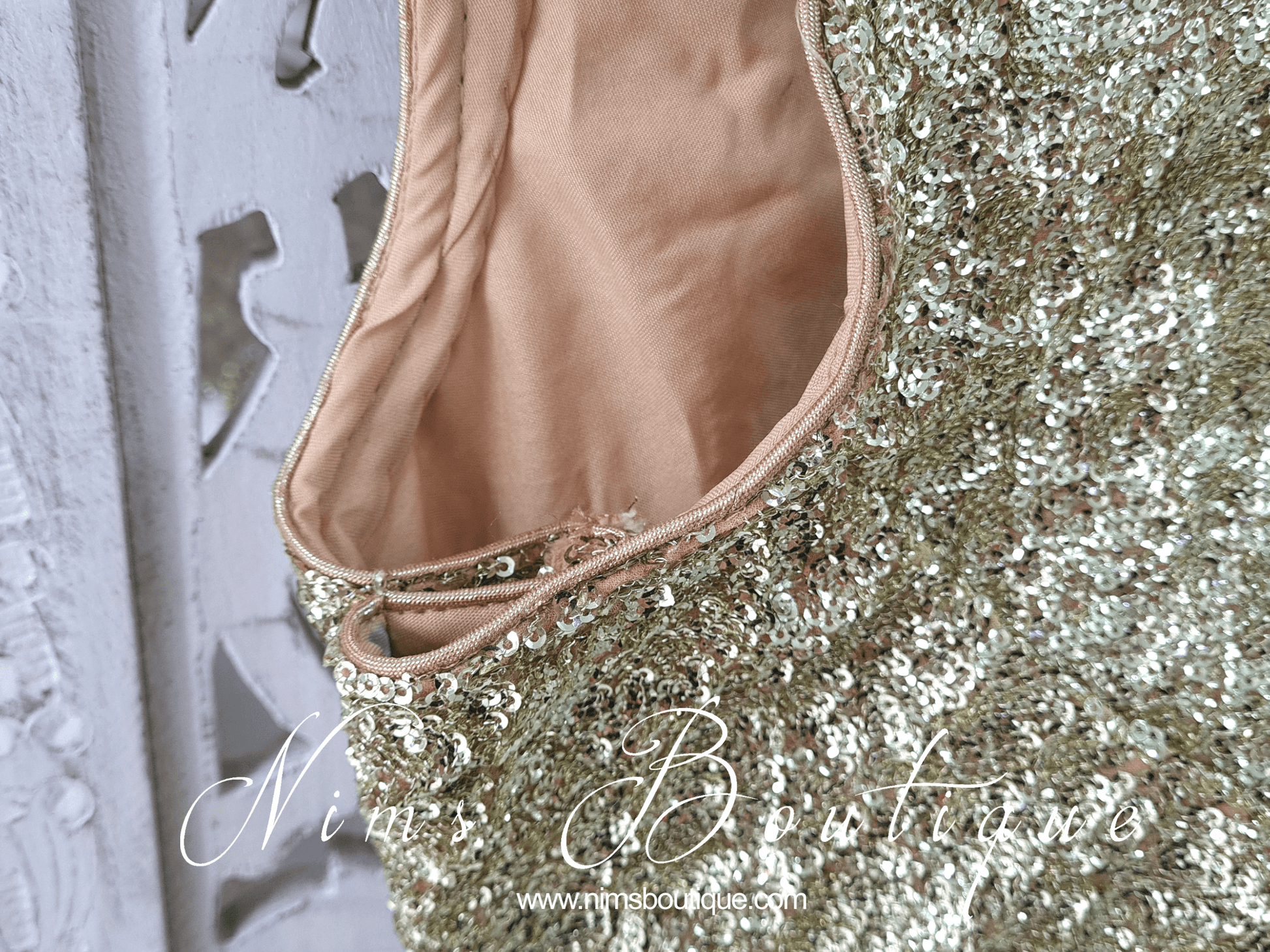 Nims Boutique Luxury Gold Sequin Sleeveless Blouse Longer Length 4-26