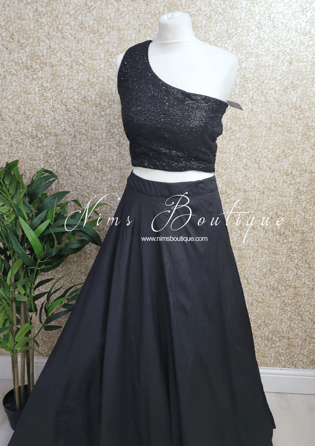 Nims Boutique Luxury One Shoulder Black Sequin Blouse 4-22