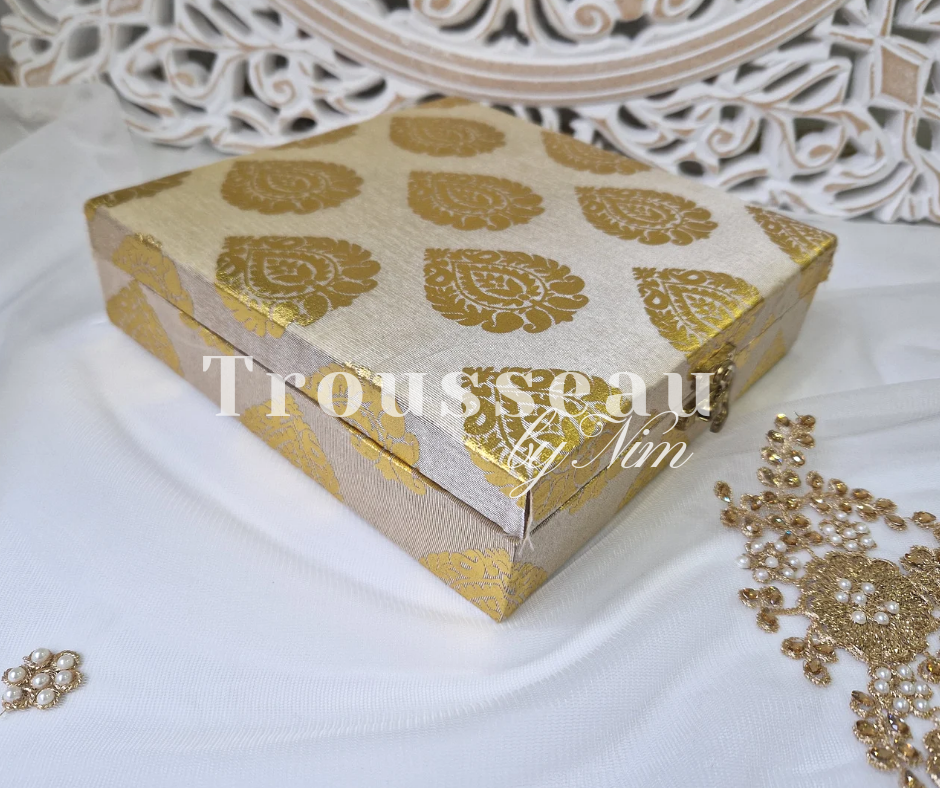 Light Gold Brocade Silk Square Jewellery Gift Box