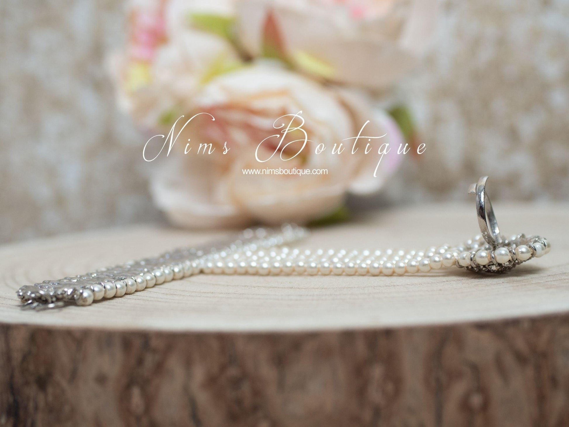 Nims Boutique Royal Silver & Pearl Small Handpiece / Hath Panja