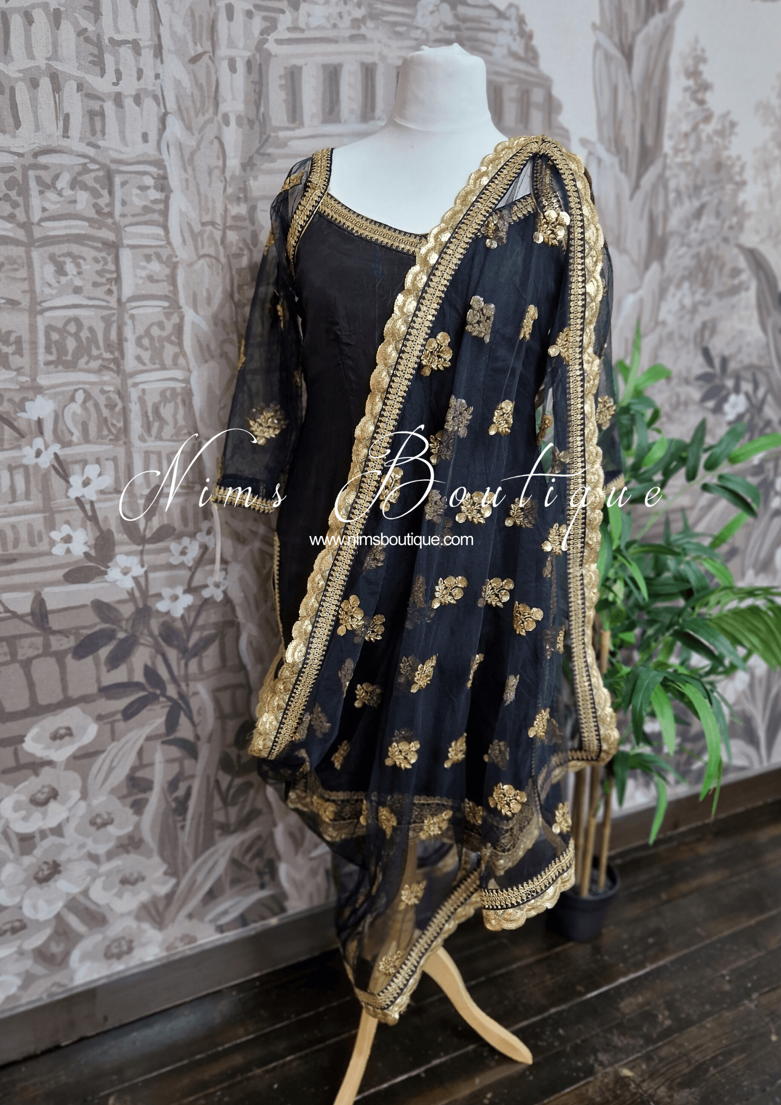Nims Boutique The NB Classic Long Sleeved Black Silk Pajami Suit sizes 16 to 26