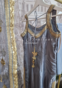 Sleeveless Grey Silk Pajami Suit (sizes 4 to 18)