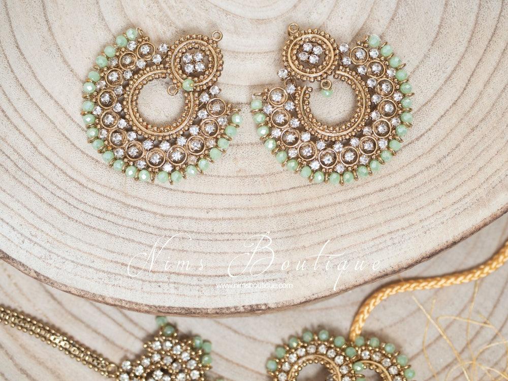 Nims Boutique Royal Mint Chand Tikka Set
