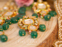 Sonali Dark Green Luxury Kundan Set