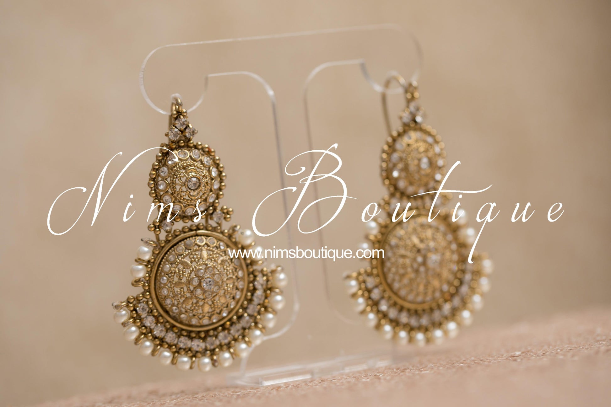 Nims Boutique Small Royal Antique Gold, Pearl & Clear Stone set