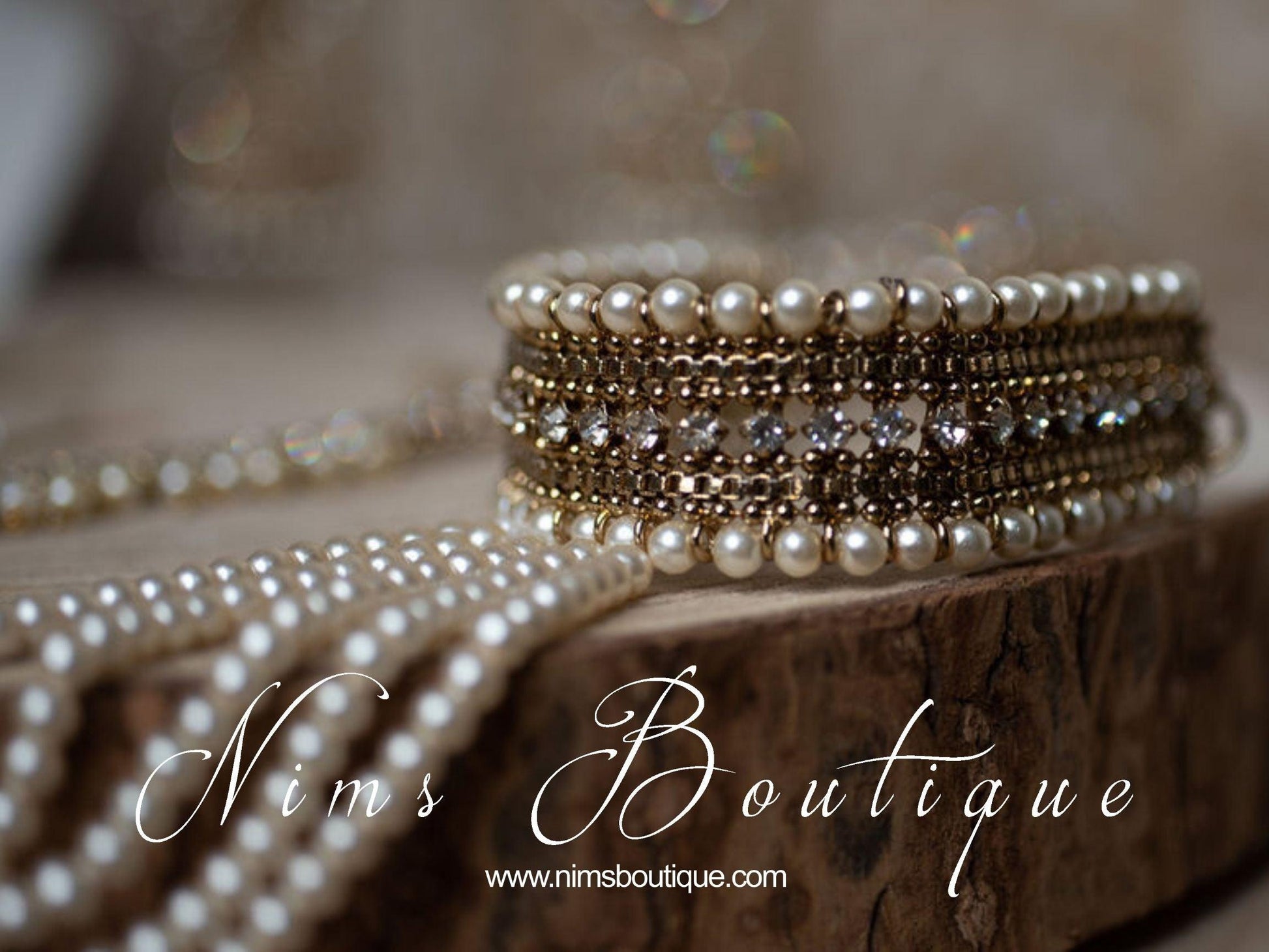 Nims Boutique Royal Antique Gold & Pearl Small Handpiece / Hath Panja