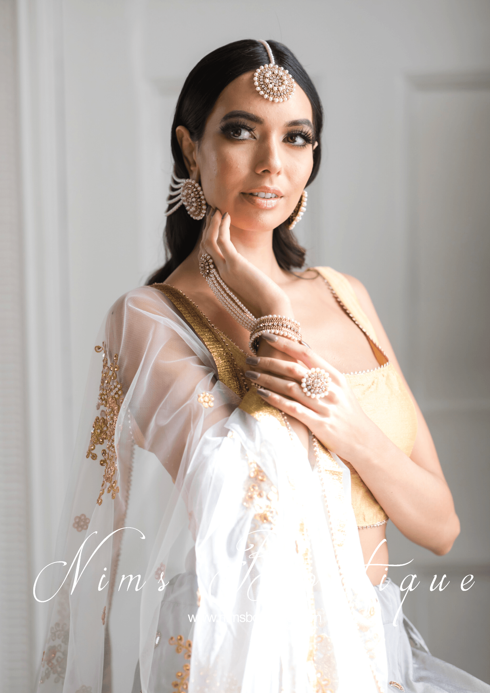 Nims Boutique Royal Antique Gold & Pearl Small Handpiece / Hath Panja