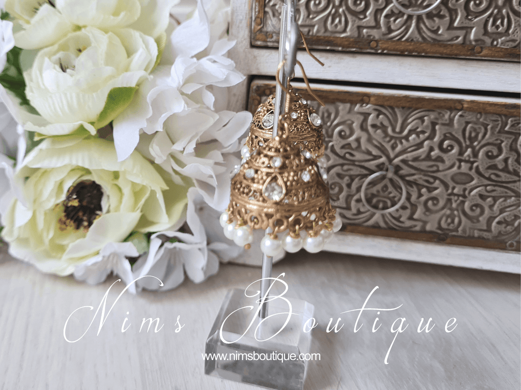 Nims Boutique NB Small Antique Gold & Pearl Chumke 2