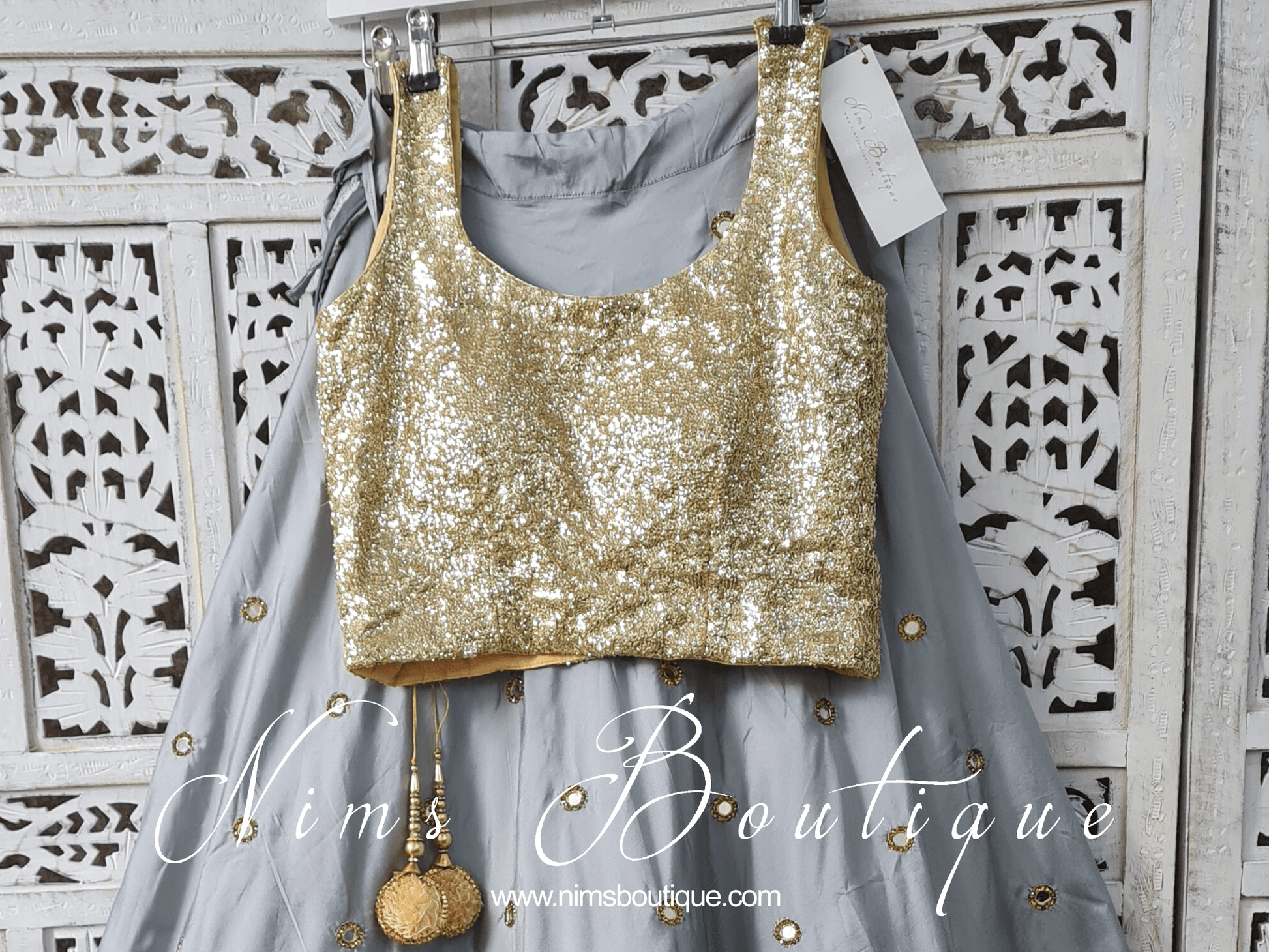 Nims Boutique Luxury Gold Sequin Sleeveless Blouse Longer Length 4-26