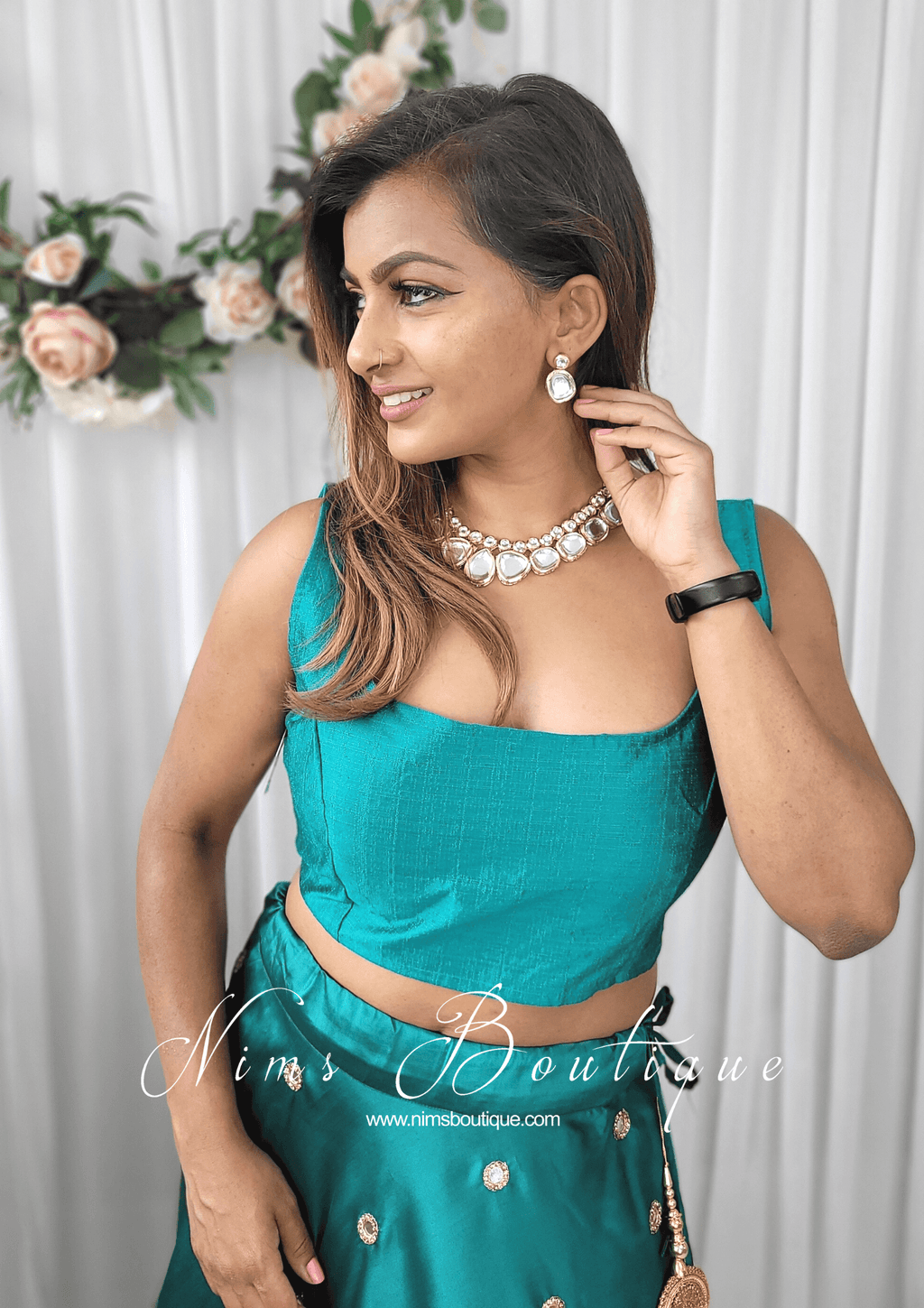 Nims Boutique Roshni Kundan Set