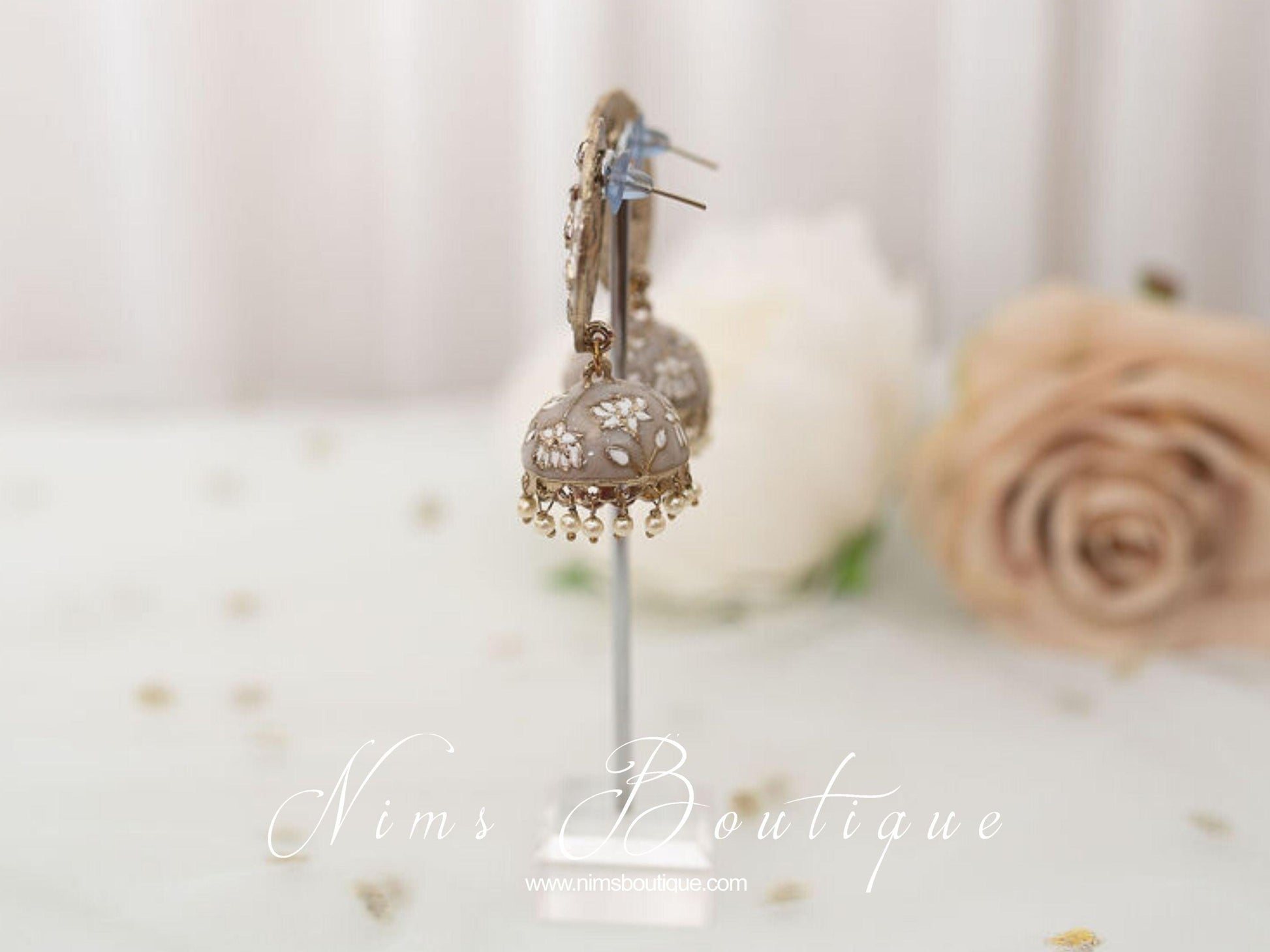Nims Boutique Natasha Grey Blossom Chumke