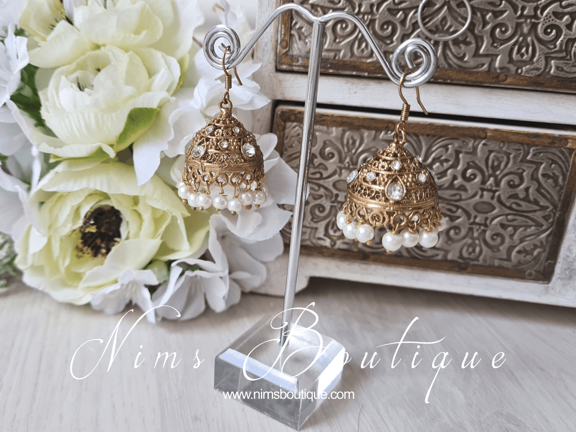 Nims Boutique NB Small Antique Gold & Pearl Chumke 2