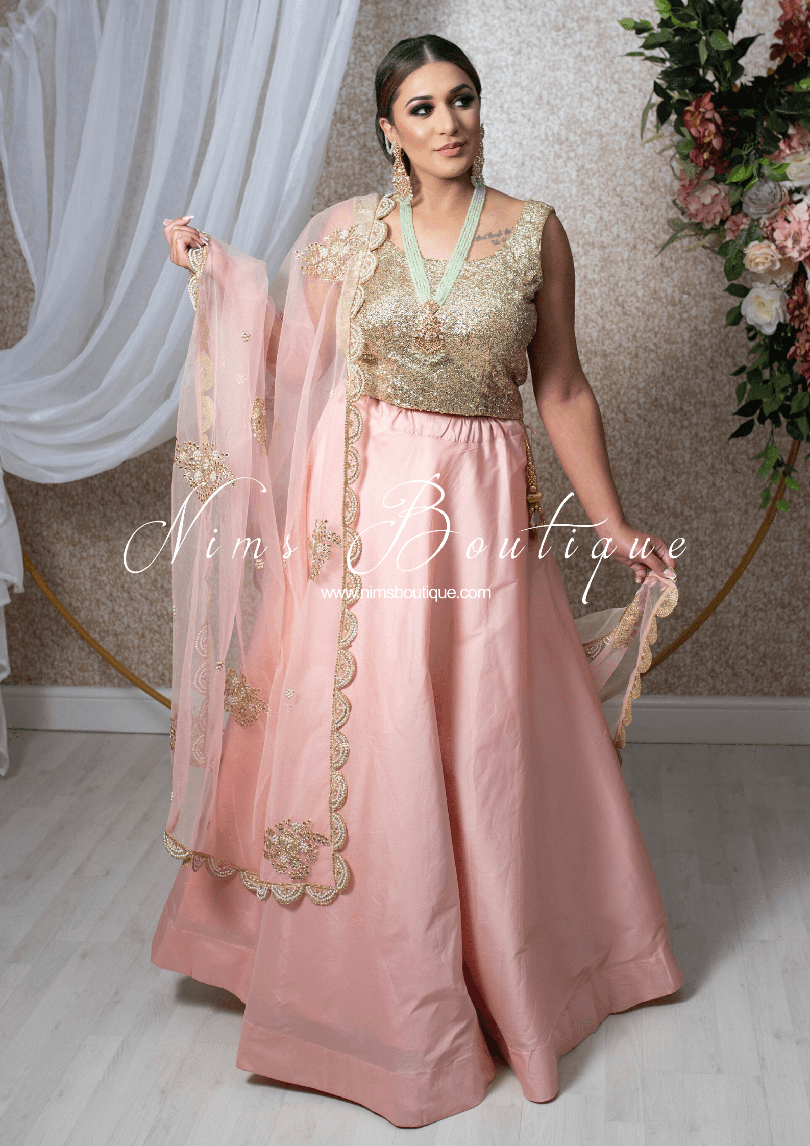 Nims Boutique Neena Mint & Gold Long Necklace Set