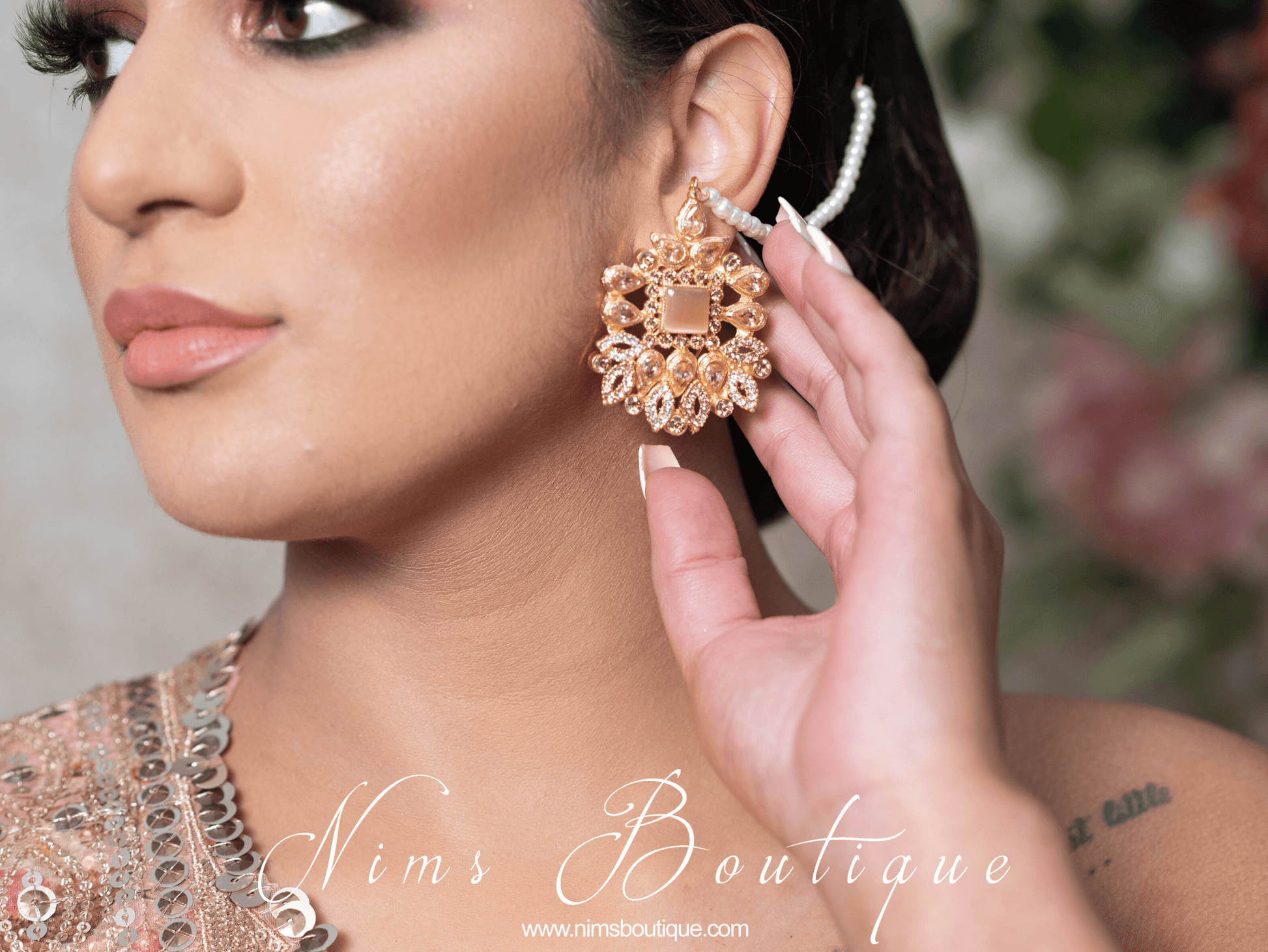 Nims Boutique Sita Gold & Peach Earrings & Tikka set