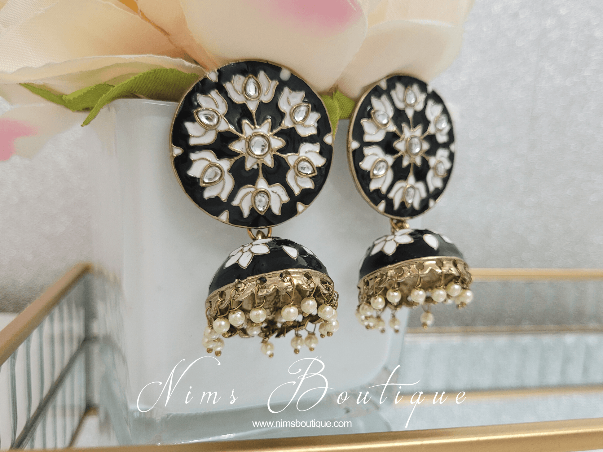 Nims Boutique Natasha Black Blossom Chumke