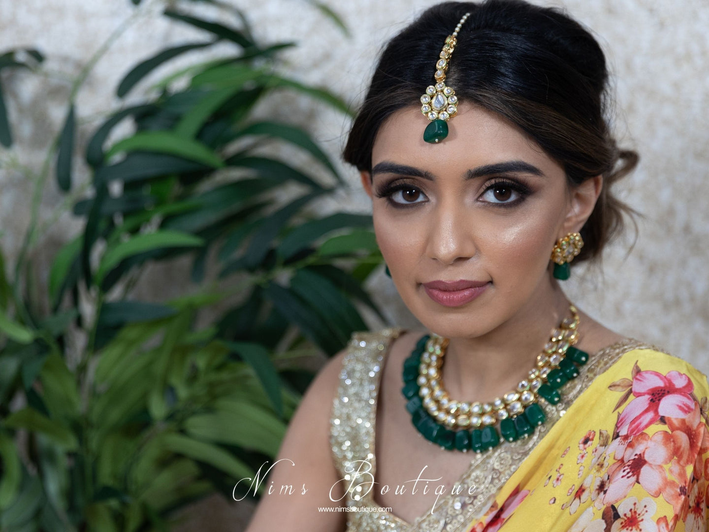 Deep Green Akira Kundan Set