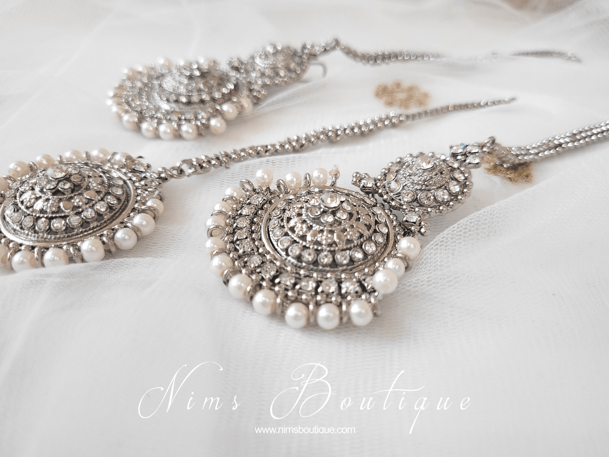 Silver sales tikka set