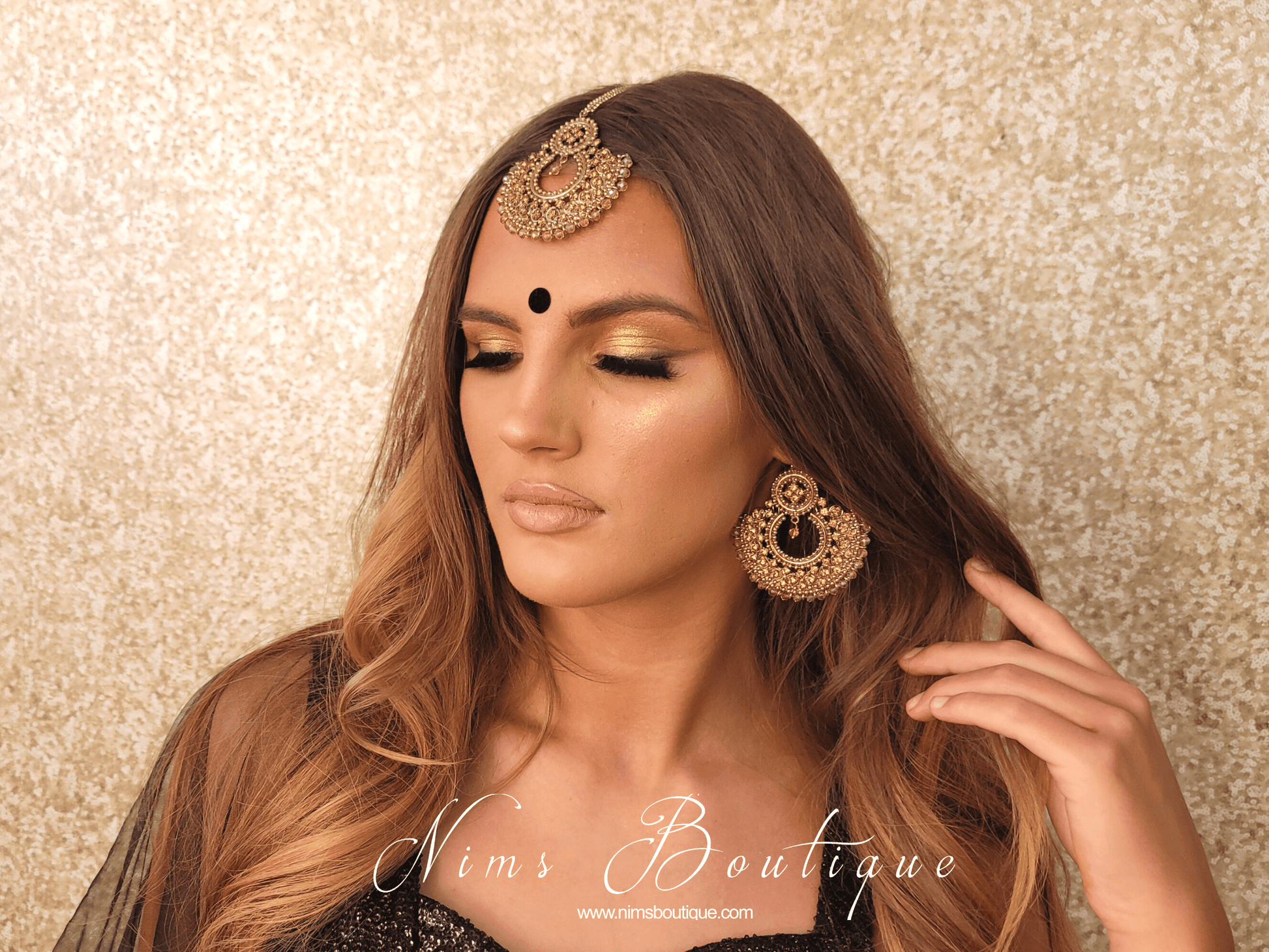 Nims Boutique Royal Gold Stone Chand Tikka Set