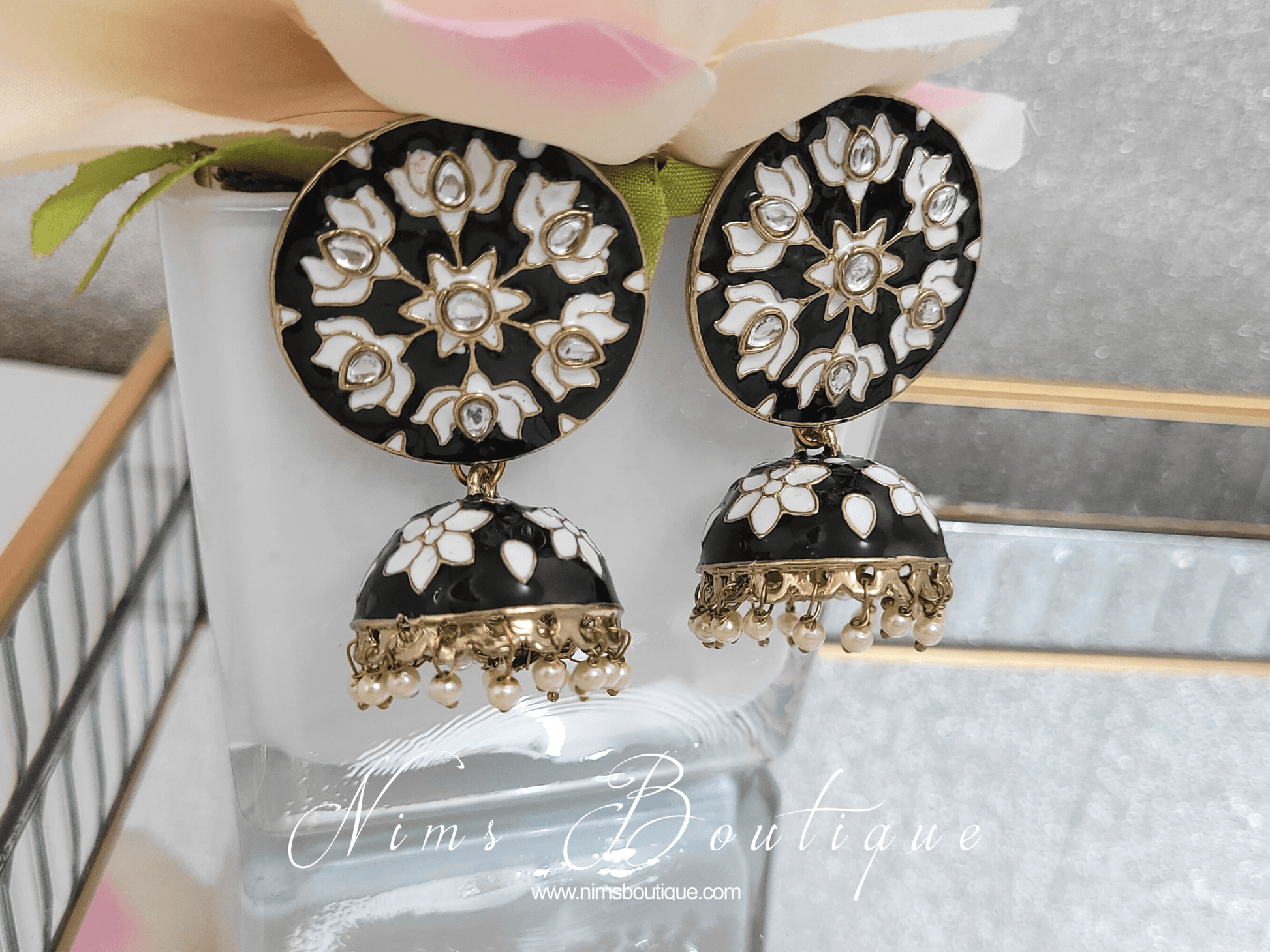 Nims Boutique Natasha Black Blossom Chumke