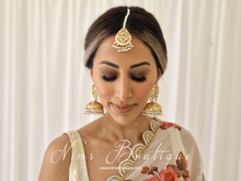 Mughal Gold & Pearl Earrings & Tikka Set