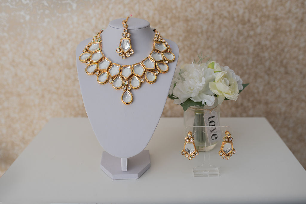 Nims Boutique Katrina Classic Kundan Set