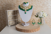 Sonali Dark Green Luxury Kundan Set