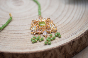 Ridhi Green Earrings, Tikka & Passa Set