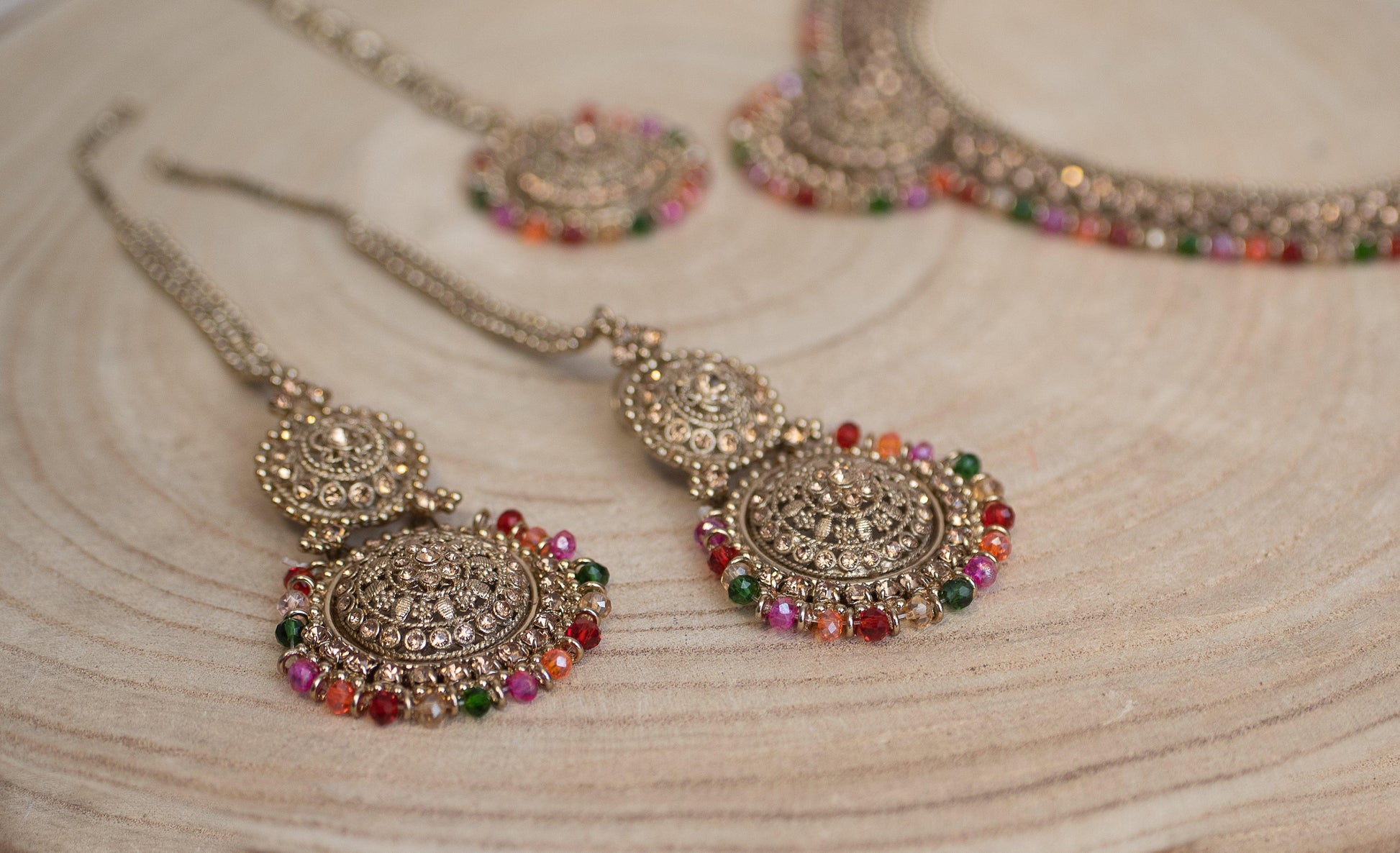 Nims Boutique Small Royal Antique Gold Stone Multicolour set with earring chains M3