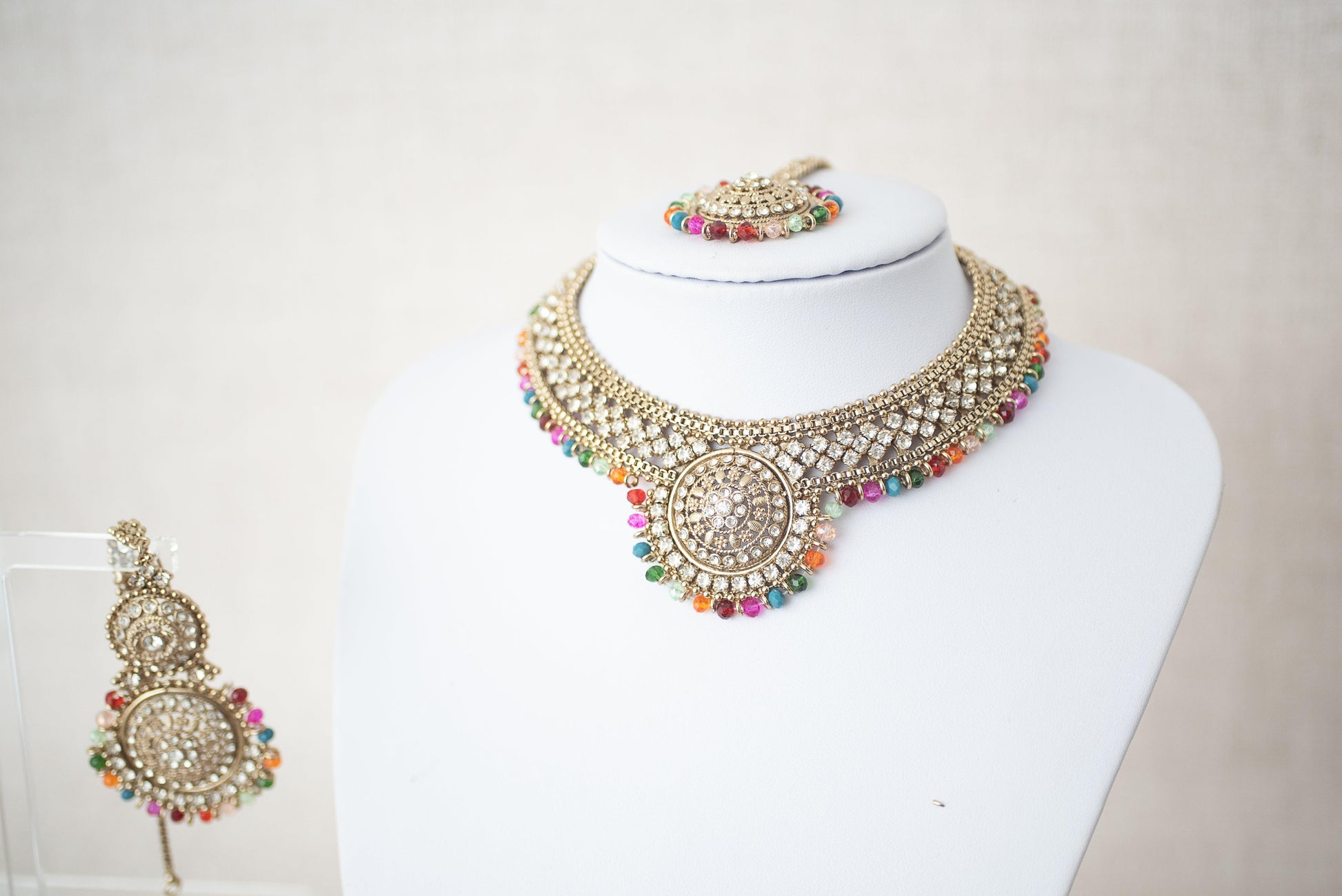 Nims Boutique Small Royal Antique Multicolour set with earring chains M2
