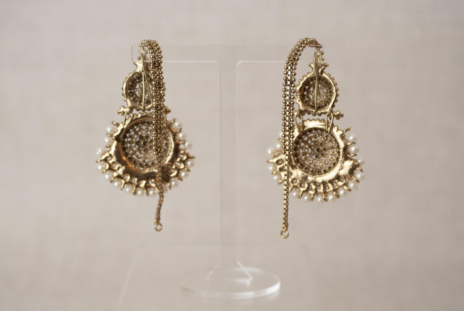 Nims Boutique Small Royal Antique Gold & Pearl set with earring chains