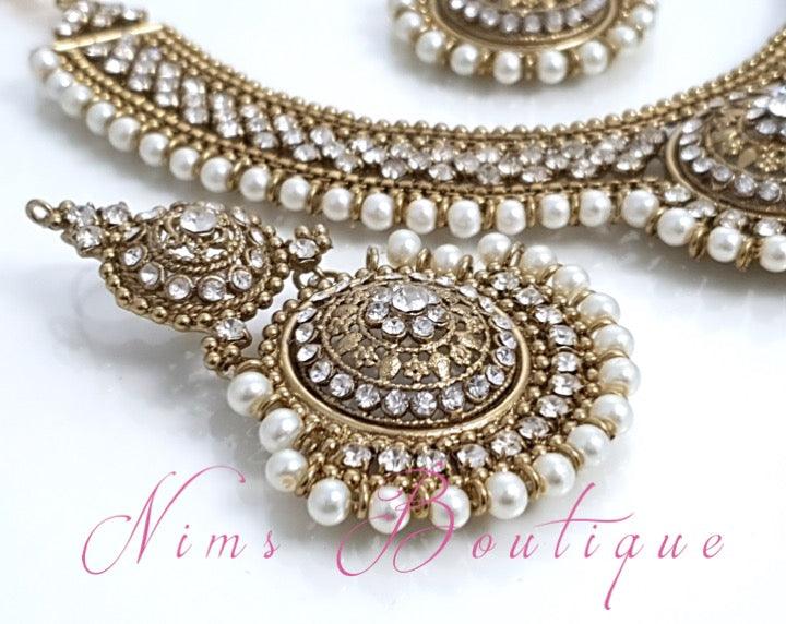 Nims Boutique Small Royal Antique Gold, Pearl & Clear Stone set