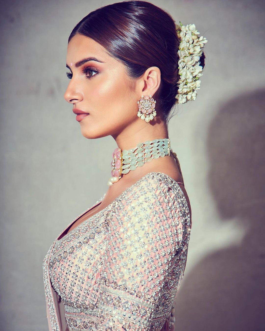 Nims Boutique Jasmine Gajra Faux Hair Flowers